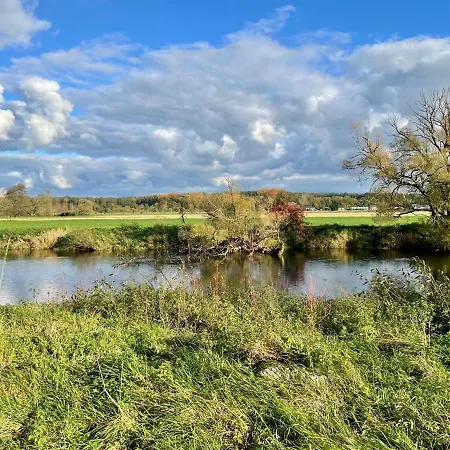 Près De L'ourthe, Sur Ravel, Clim, Pellet, Netflix * Hotton